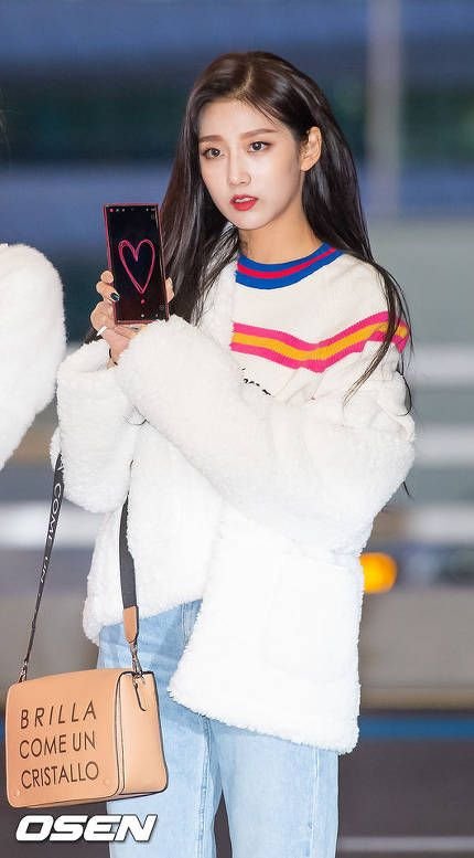 러블리즈 정예인,'팬들을 향한 사랑의 하트' [사진] | 다음 연예