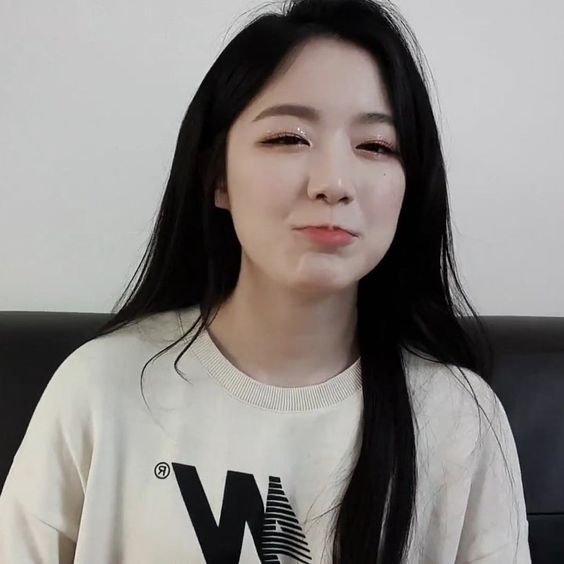 gambar ditemukan oleh ⍩. Temukan (dan simpan!) gambar dan videomu di We Heart It