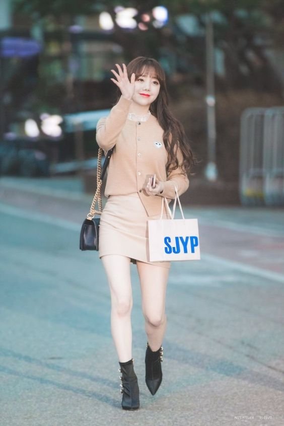 러블리즈 케이 사복 패션 : 네이버 블로그